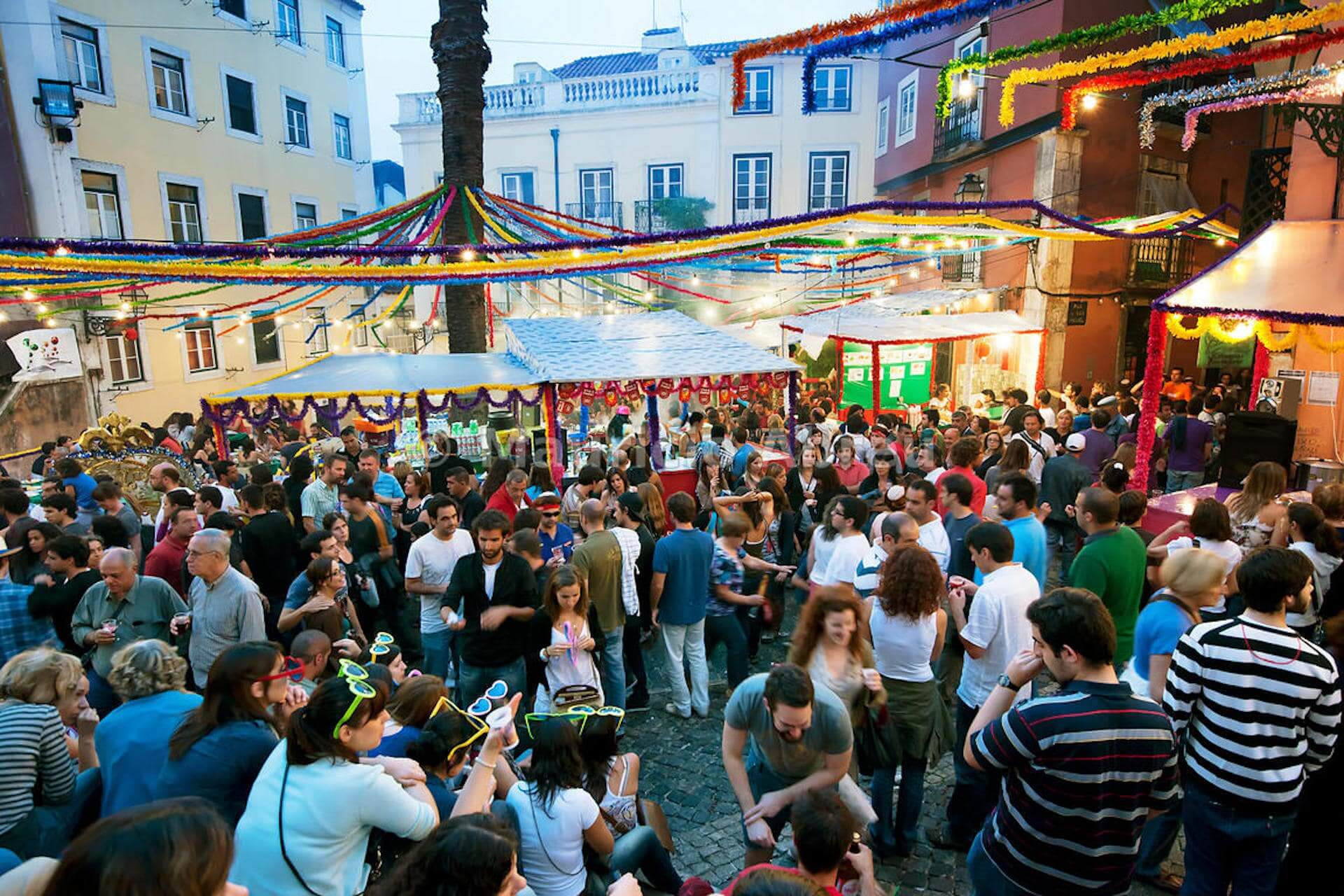 Fêtes des Saints Populaires dans le quartier l'Alfama à Lisbonne