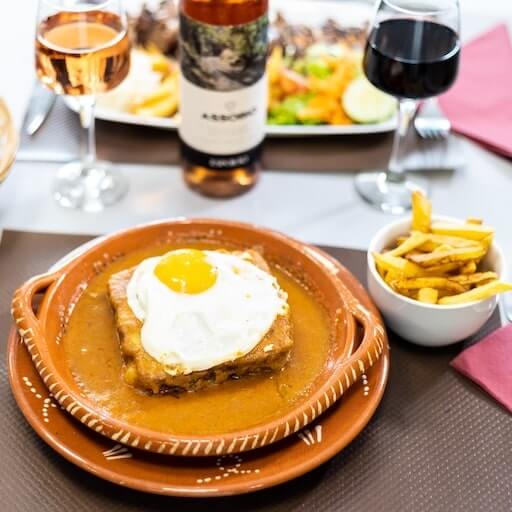 Francesinha chez Delícias de Portugal à Champigny (51)